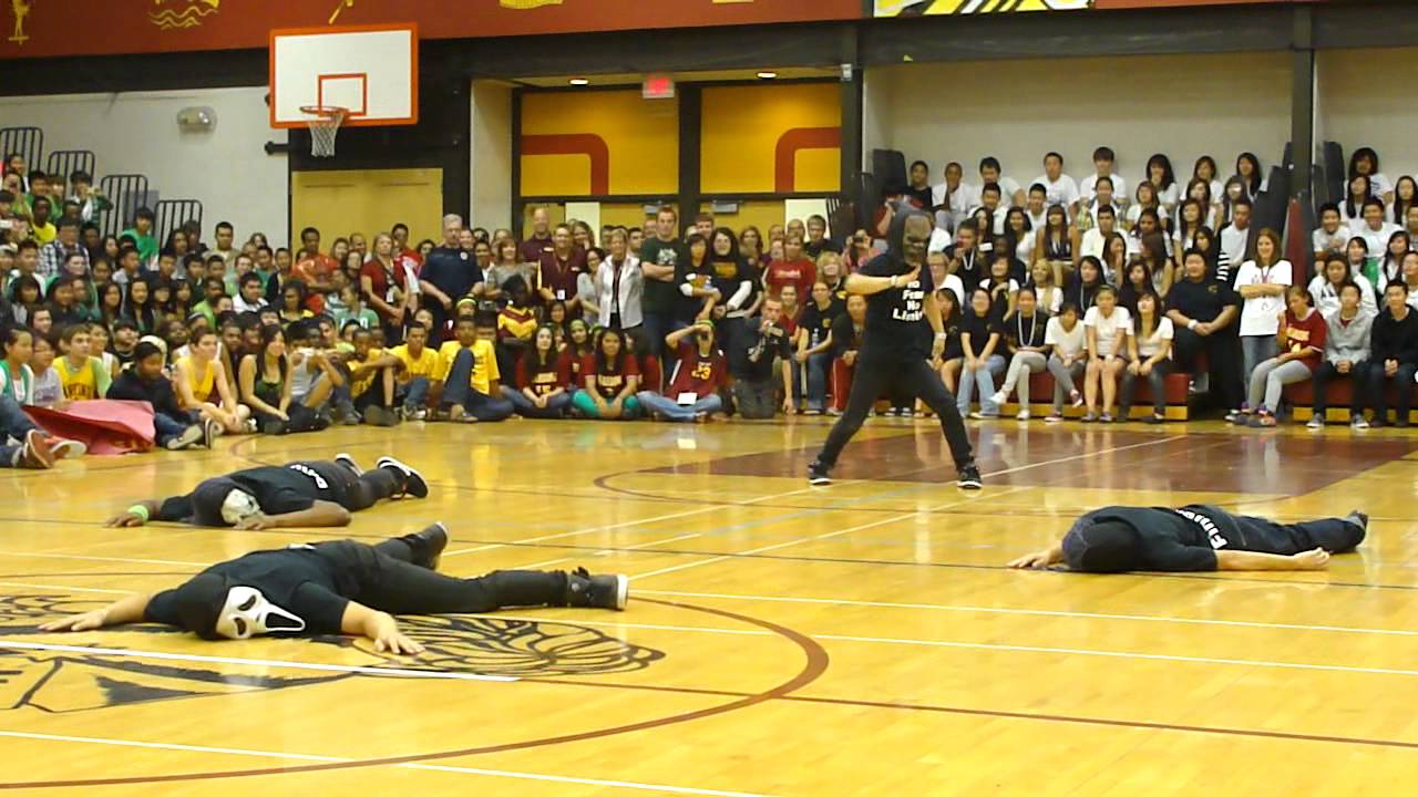 Harding Sr. High School BBoy Performance at Pep-Fest