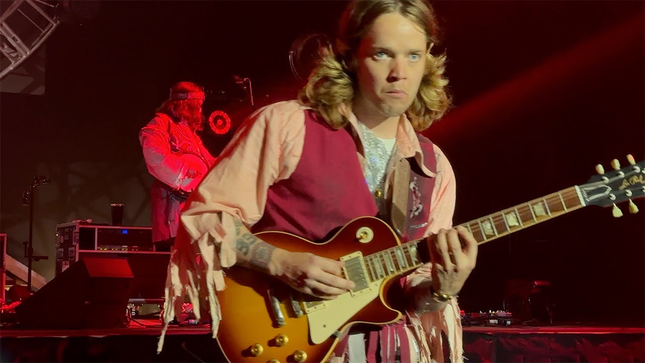 Billy Strings 