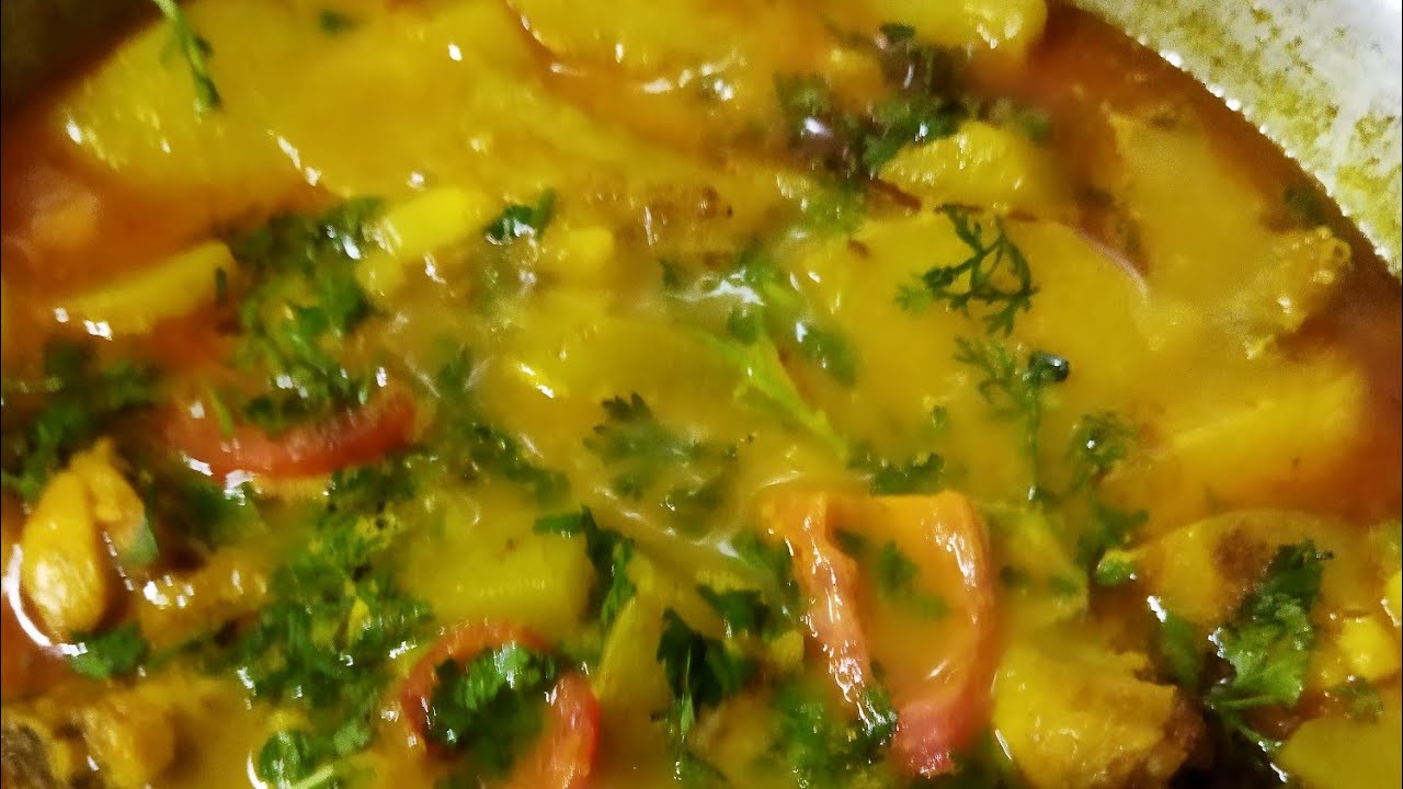 গরমে আলু লাউ দিয়ে মুরগীর মাংস পাতলা  ঝোল | Chicken and Bottle gourd recipe || bangali recipe