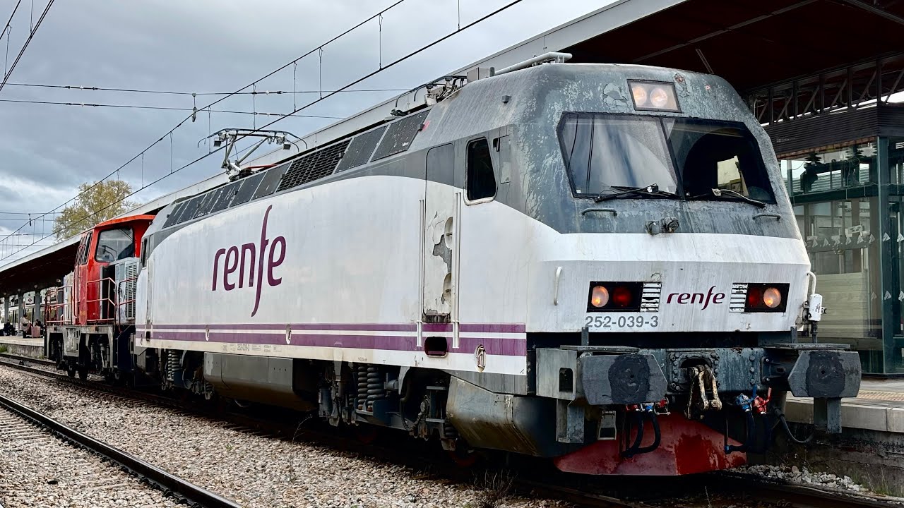 Recopilación de trenes 1: 251, 253, 256, 269, 289, 319, 337 de Renfe, Athos, Cefsa, Tracción Rail...