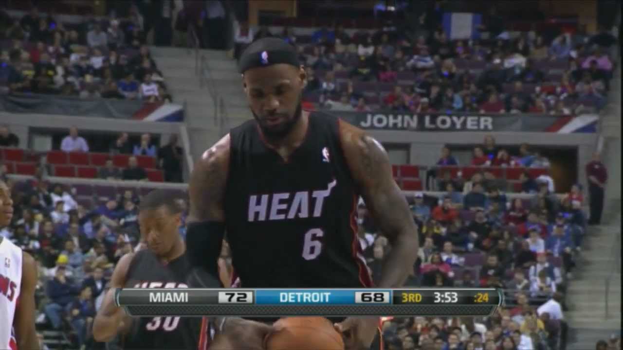 LeBron James - Highlights vs Detroit Pistons, 25/01/2012.