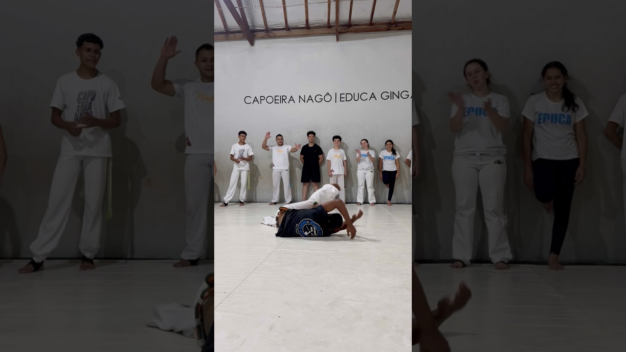 Caiu no final 🤣🥳 #capoeira #capoeiragem #luta