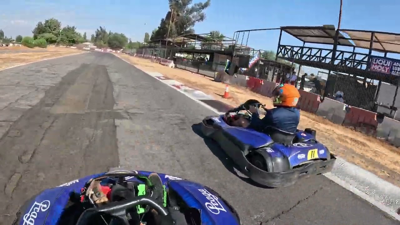 Karting Praga. Kart N°3 imparable !!