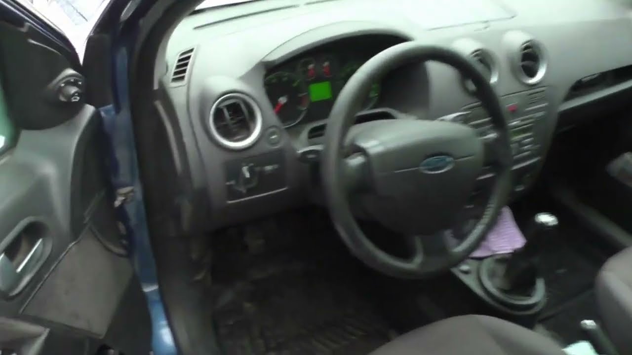 Ford Fusion на холодном не держит обороты.