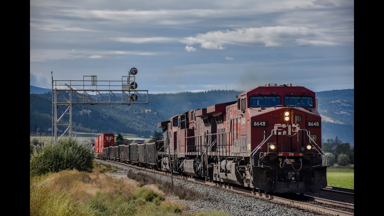 Trio of CP AC4400W's Lead w/2 mid dpu's on CPKC 200 at Pritchard BC