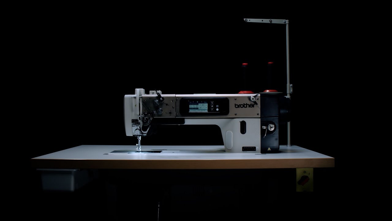 UnisonFeed Industrial Sewing Machine