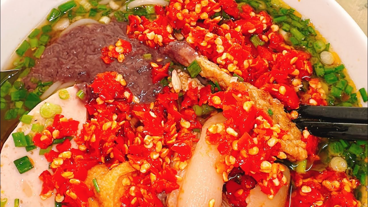 Bún riêu siêu ớt với e Tâm nha mng oi #food #mukbang #tamtruong