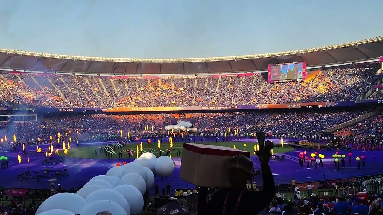 Falguni pathak, Ricky martin, Sukhbir performance .World Cup ceremony