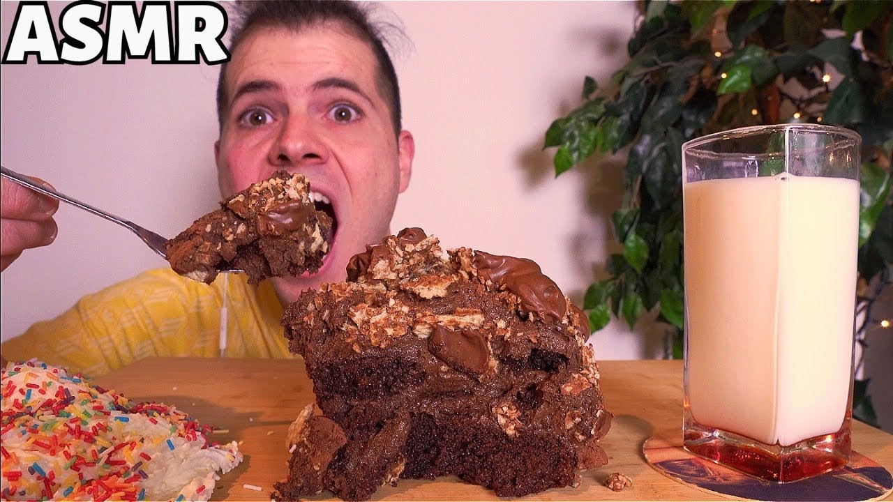 ASMR HOMEMADE NUTELLA CAKE MUKBANG 먹방 | EATING SOUNDS