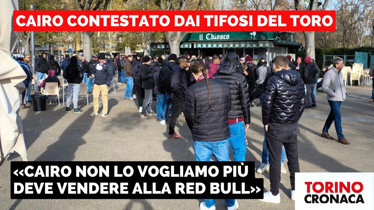 Urbano Cairo contestato dai tifosi del Toro