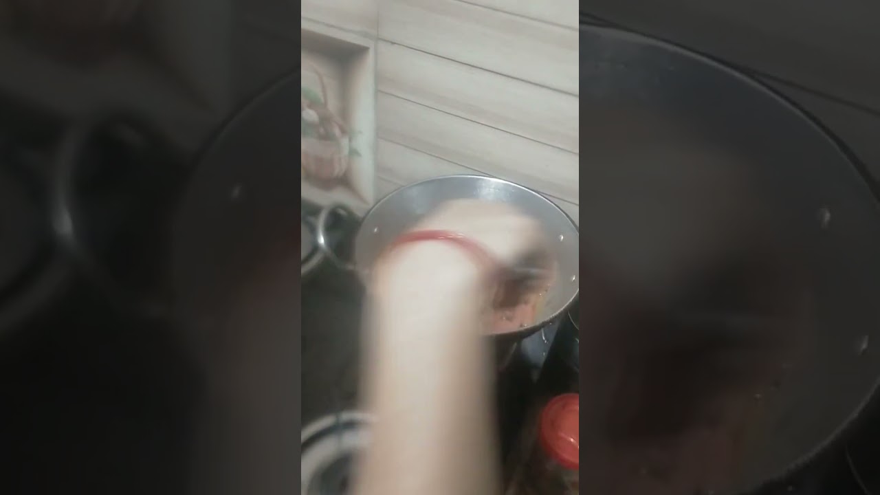 Making  kofta 