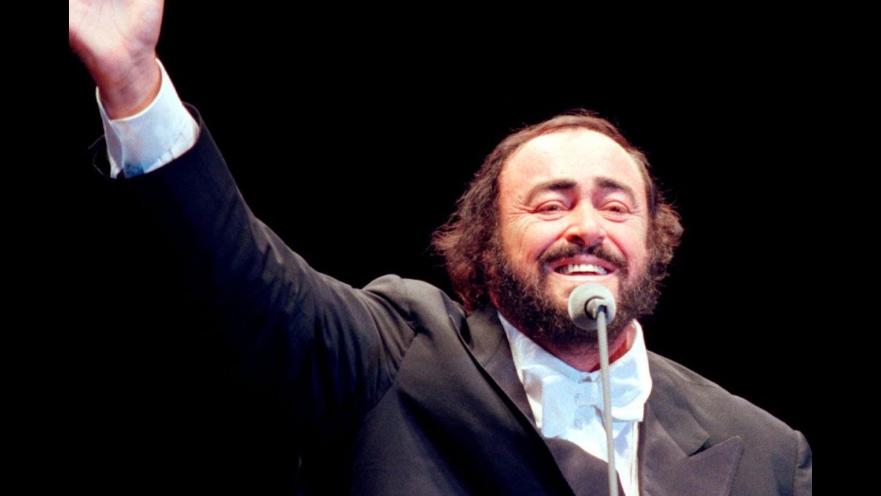 Luciano Pavarotti sings, 'Neapolis'.