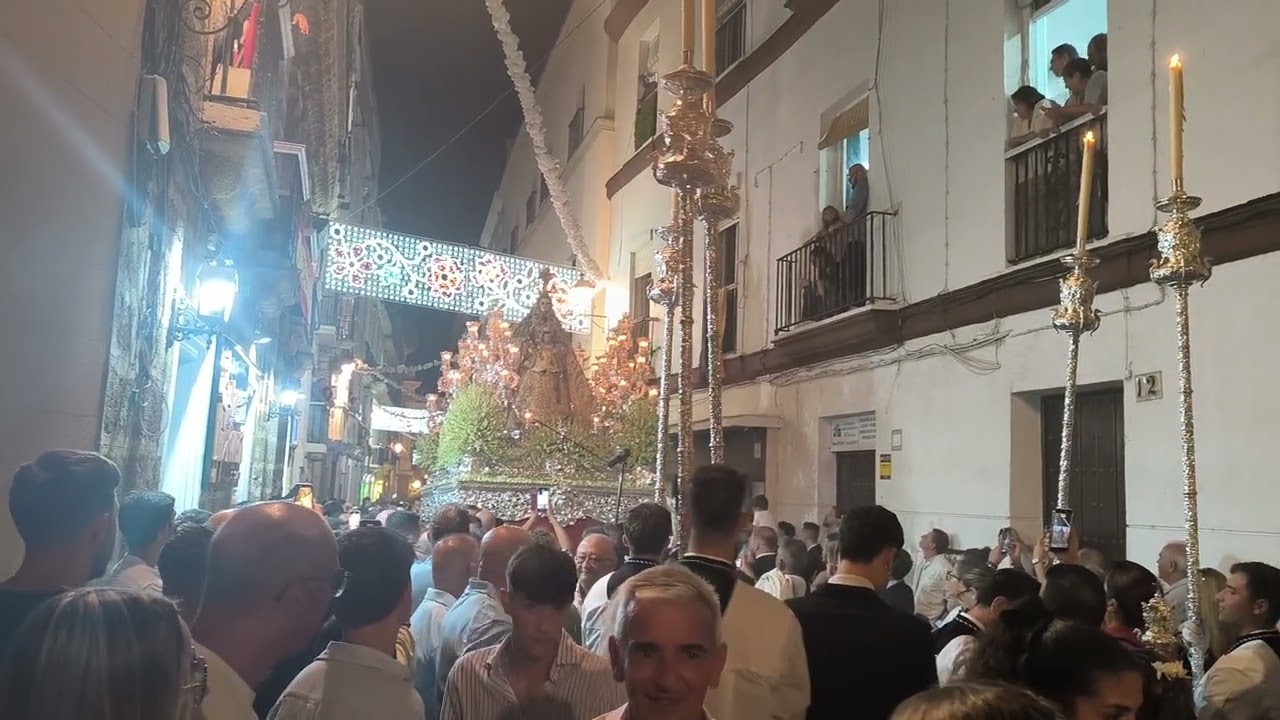 Espectacular Recogida de nuestra señora del rosario 2025