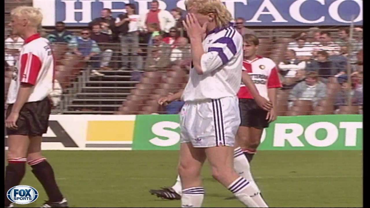 60 jaar Eredivisie: Snelste gele kaart ooit voor Hans Kraay jr.