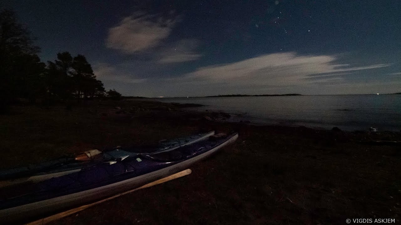 Winter solstice, kayak and tent i Faerder nationalpark, Norway