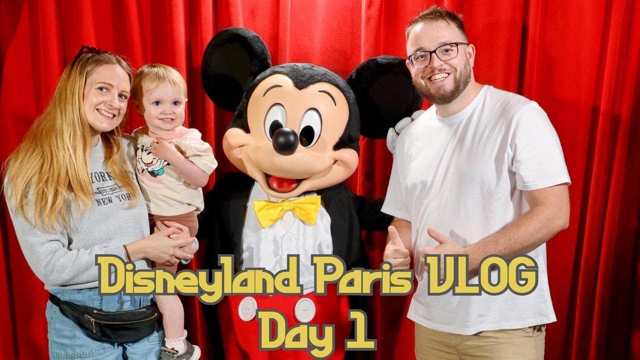 DISNEYLAND PARIS - Day 1 • Disney Parade | Disneyland Hotel | Pirates Of The Caribbean | August Vlog
