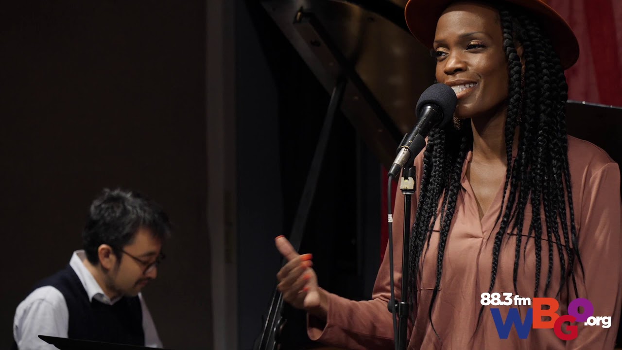 Renee Neufville performs 