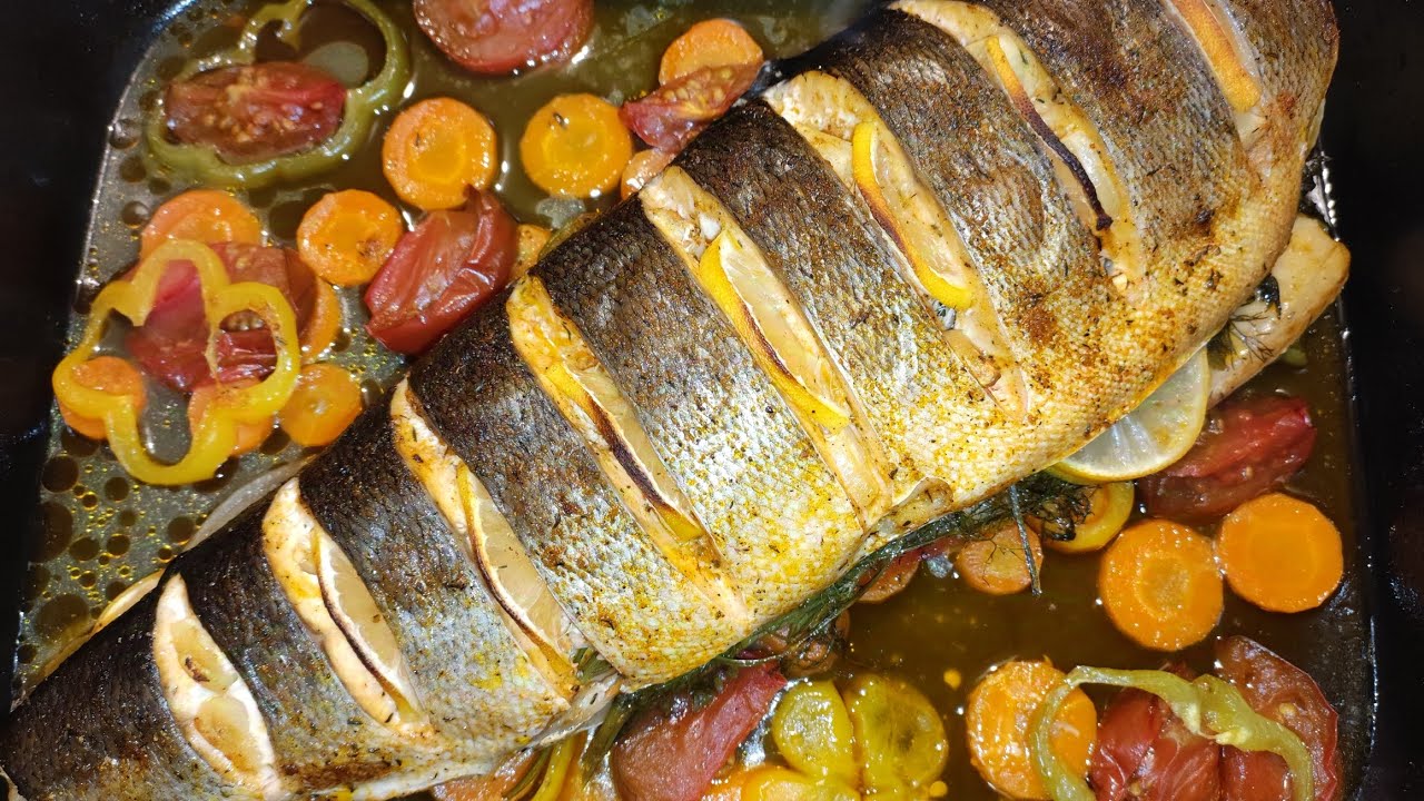 Somon întreg cu legume la cuptor ~ Saumon entier avec légumes au four