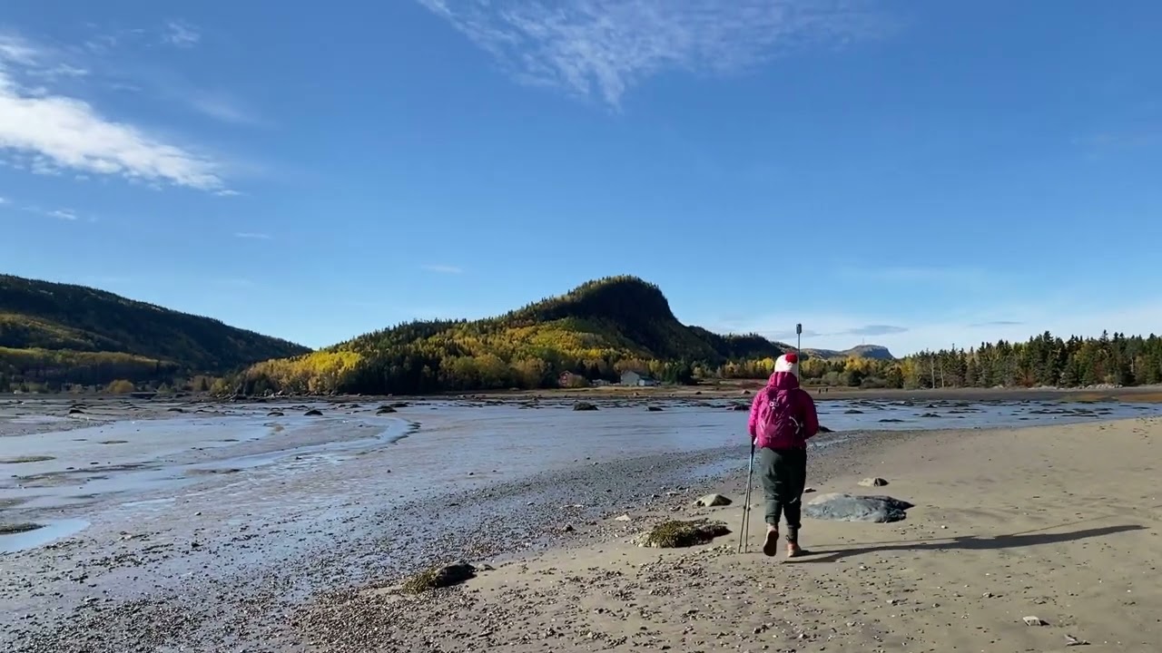 Hiking on beach of DU BIC, Oct 10, 2022