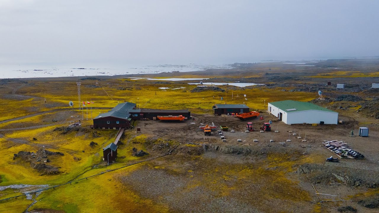 SPITSBERGEN SUMMER 2022 VLOG- From the Polish Polar Station Hornsund to Baran&oacute;wka on Spitsbergen