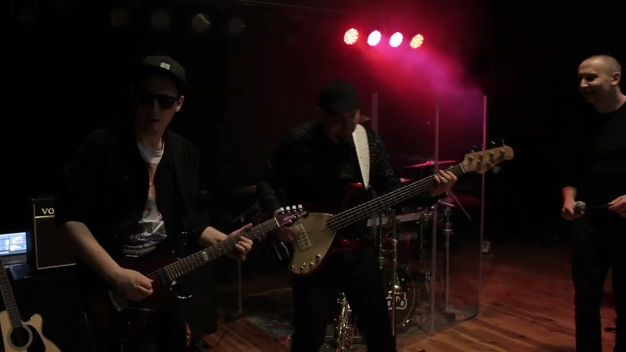Zespół Samo Sedno - Money for nothing
