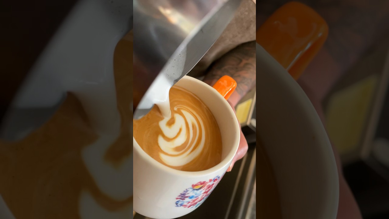 #2023 #doha #qatar #coffee #shortvideo #vlog #youtubeshorts #viralvideo