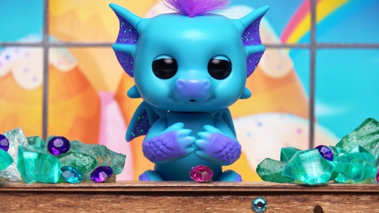 The Fingerlings Show | Tara The Dragon Takes Over & Brings All Her Dragon Friends