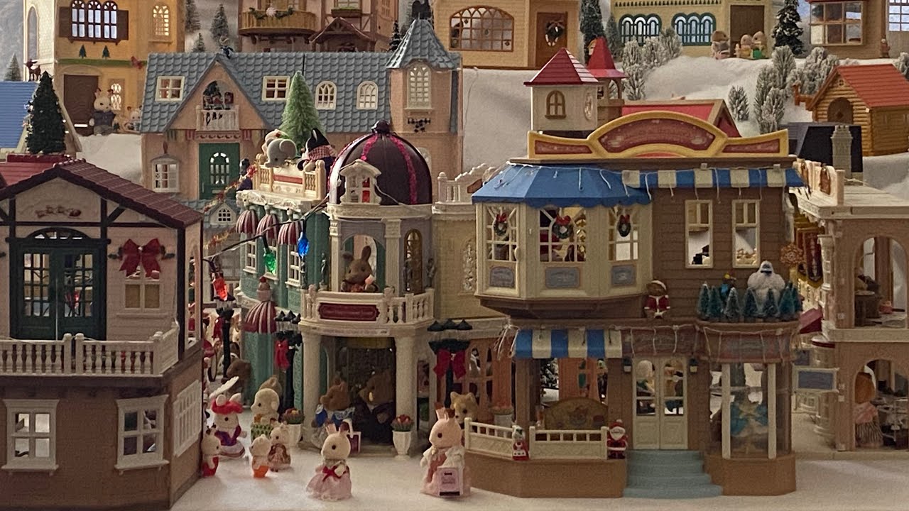 Mega Christmas Village Tour - Sylvanian Families, Calico Critters