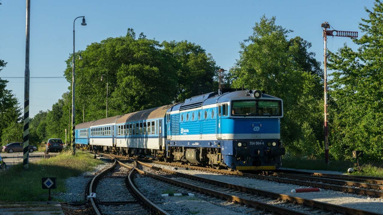 Bahnverkehr in Tschechien mit Taucherbrillen, Knödelpressen uvm...