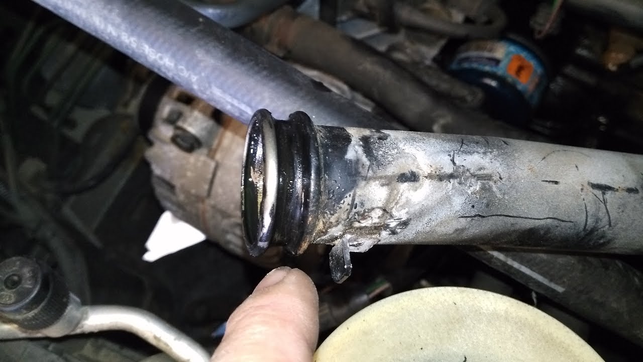 Résoudre une fuite de liquide de refroidissement sur scenic  1.6l 16s