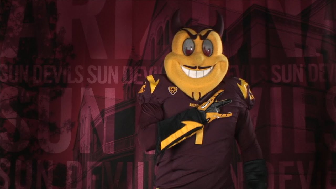 Sparky snatches the lead on Mascot Challenge