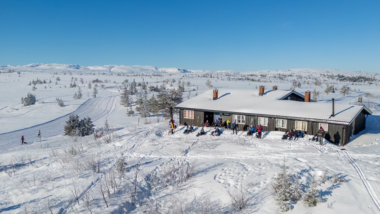 Strutåsen Fjellstue 2025