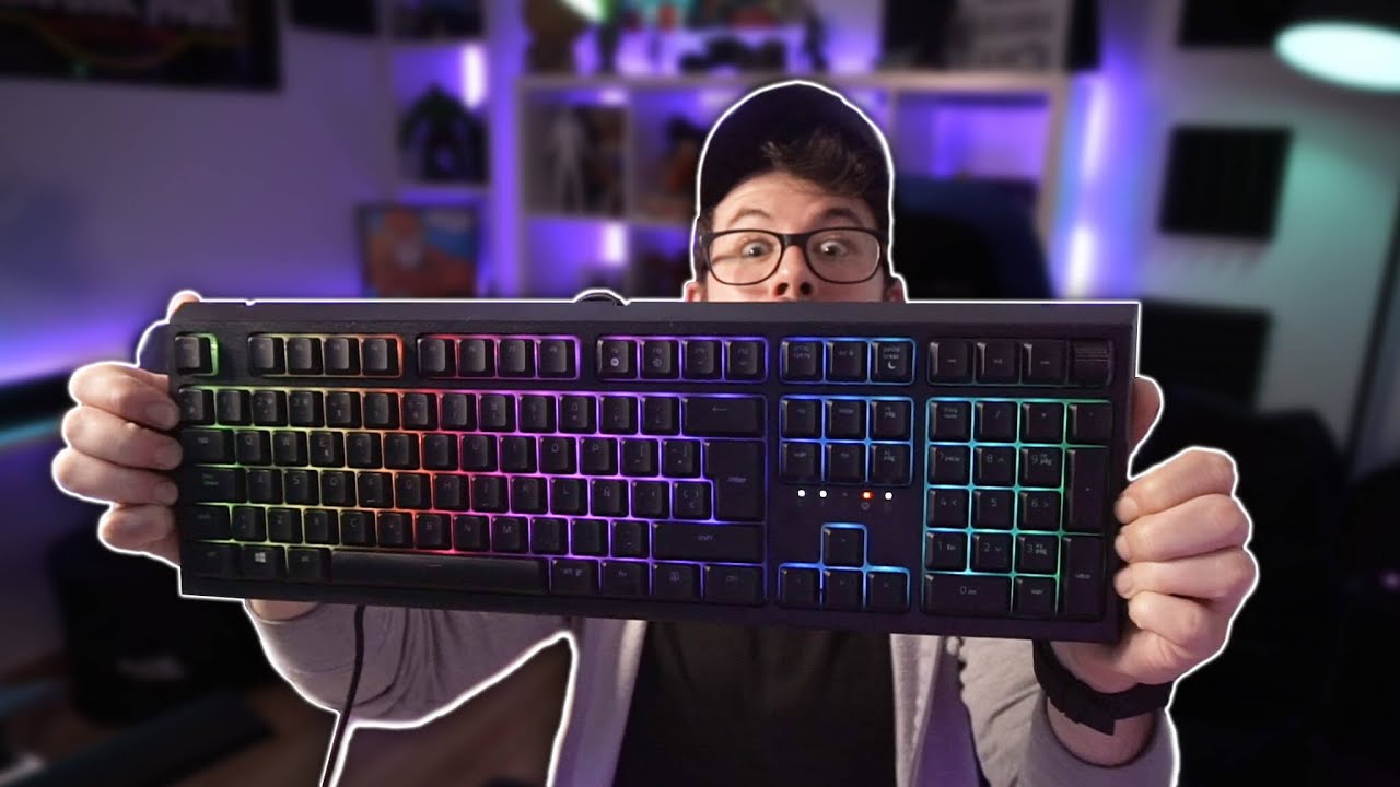 ESTE TECLADO BAILA SOLO 😂