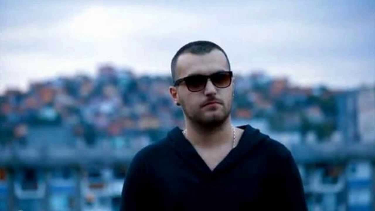Buba Corelli ft. Redneck - Budi mu&scaron;ko