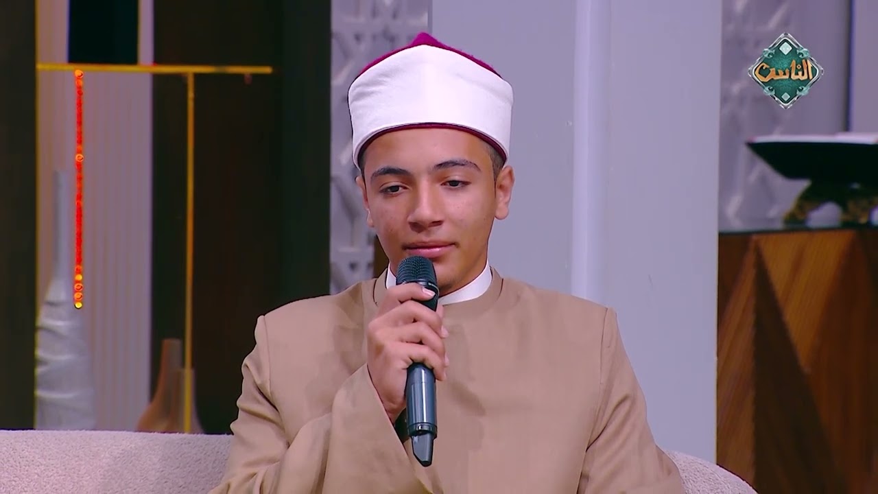 الشيخ الحسين يبدع في ابتهال فكم لله من لطف خفي #قناة_الناس
