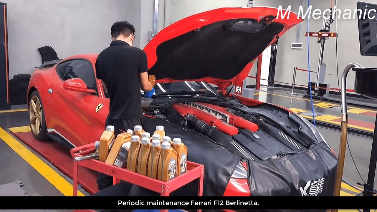 Периодическое обслуживание Ferrari F12 Berlinetta.