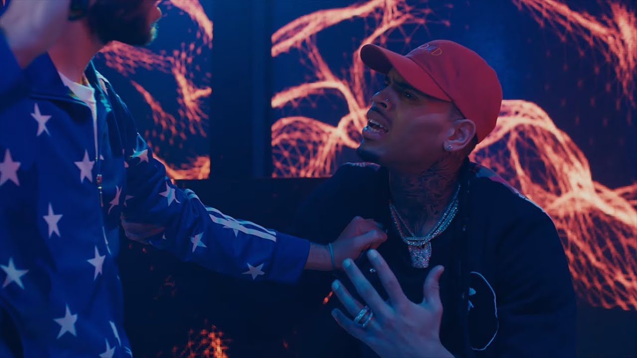 Chris Brown Hands Up (  Music Video Oficial )