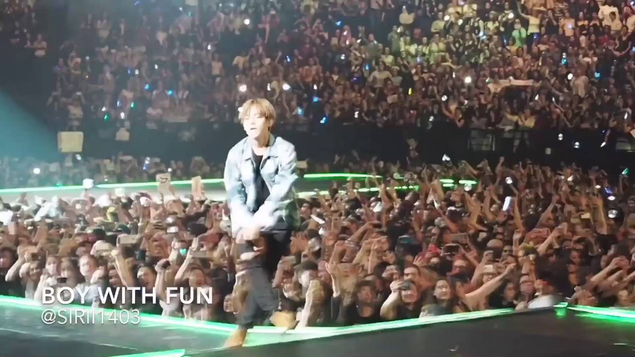 BTS (방탄소년단) - Fun Boys KCON France 2016