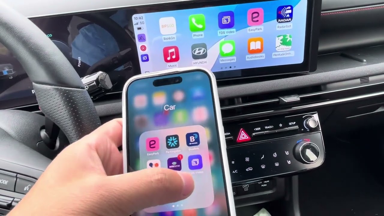 How to watch YouTube and movies in Apple CarPlay
