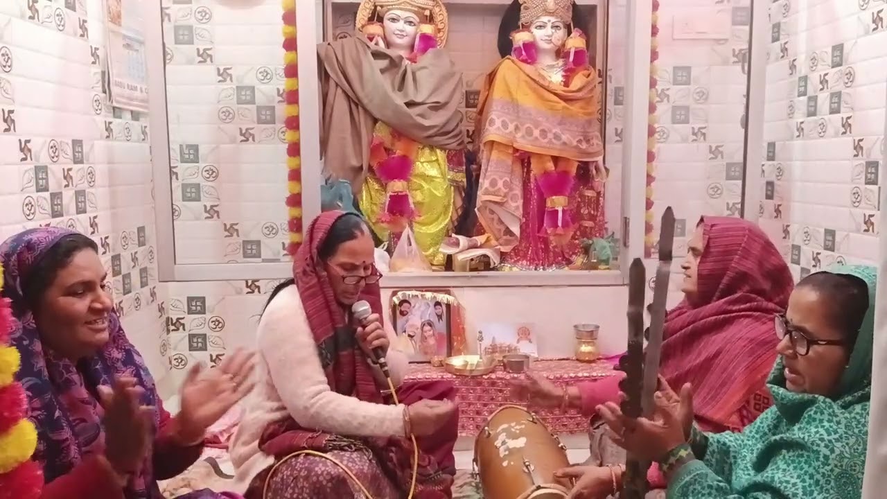 वृंदावन में नाचे मोर मैं भी नाचूंगी।।राधा की कीर्तन मंडली 