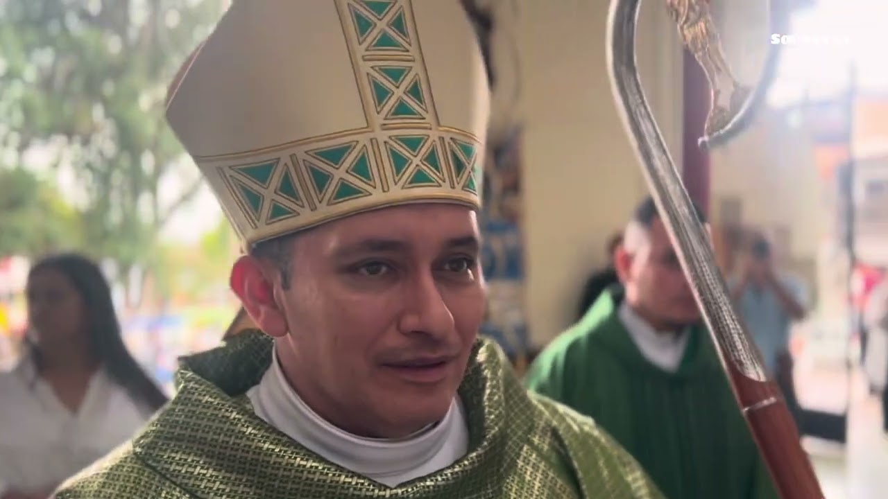 Monseñor (Obispo  RODRIGO GALLEGO TRUJILLO) de la diócesis de Palmira -en Restrepo valle