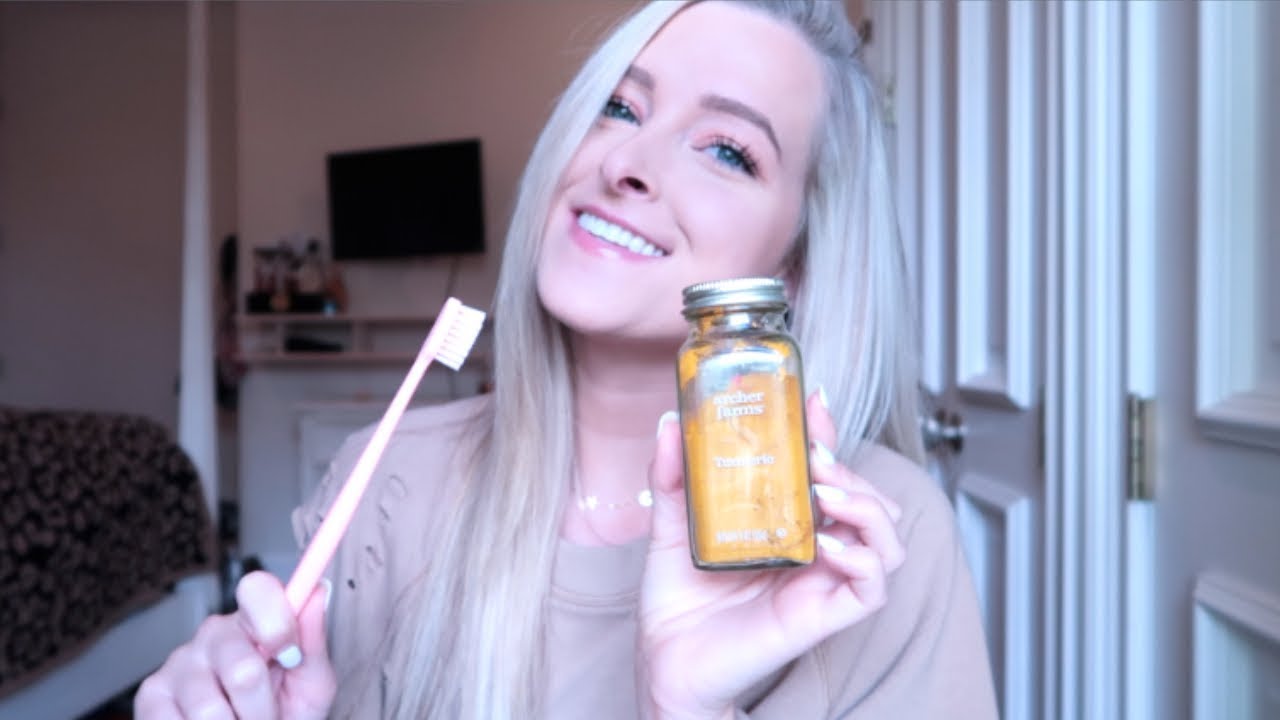 I brushed my teeth with turmeric for a week & this is what happened