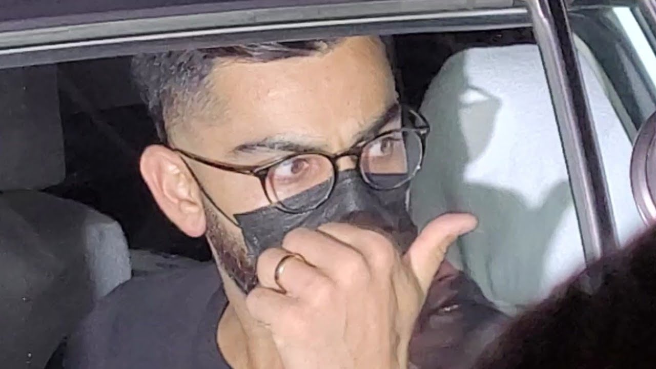 Indian Cricket team Arrives in Nagpur for 1st test match against australia. #indvsaus