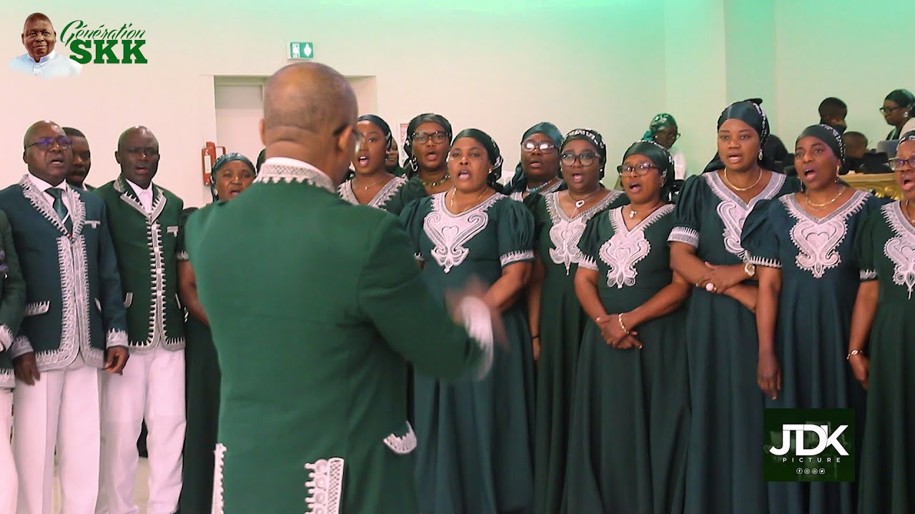 MBOKA BULE TOZALI KO TONGA   -  CHORALE DES DIRIGEANTS SAINT DENIS