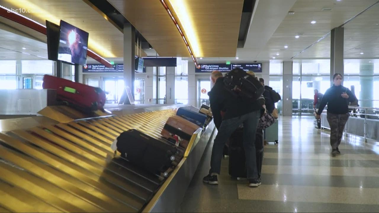 Sacramento International Airport still sees busy holiday travel despite California travel advisory