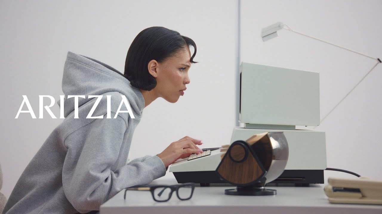 ARITZIA | Nara Smith Makes Sweatfleece from Scratch, Ep. 2 &mdash; Fresh Baked Colours | FW24
