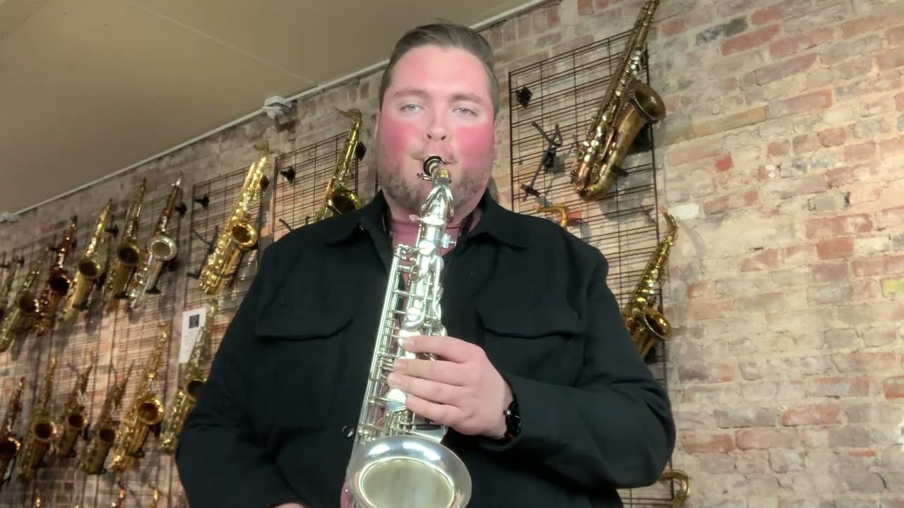 Playing a beautiful Yamaha 875EX Silver Plated Alto! www.newyorksax.com