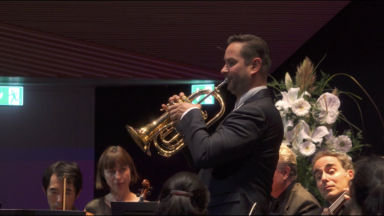 Antonio Vivaldi - Gábor Boldoczki, flugelhorn | Daniel Dodds, violin | Festival Strings Lucerne