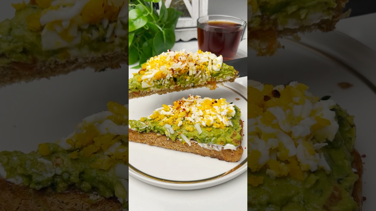 Avocado Toast with Grated Egg! 🥑🍞🥚#ramadanwithyoutube