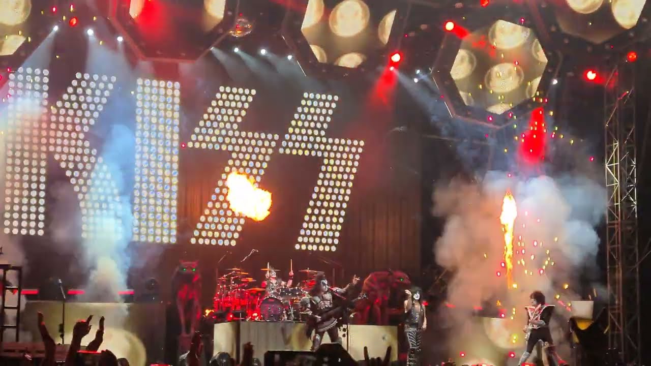 17.Juni 2023 KISS Rock and Roll all Nite M&uuml;nchen K&ouml;nigsplatz